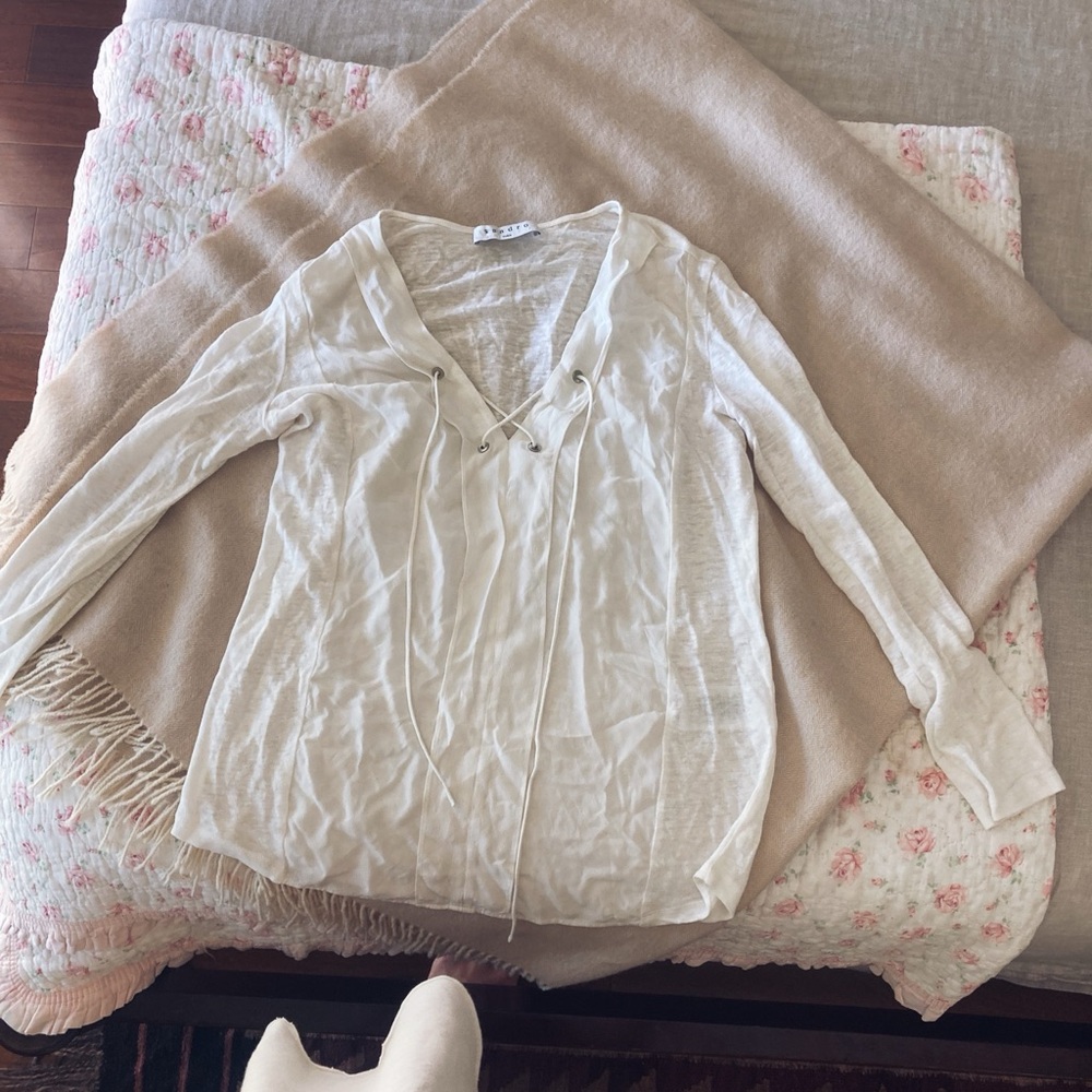 Elegant White Lace-Up Women's Top